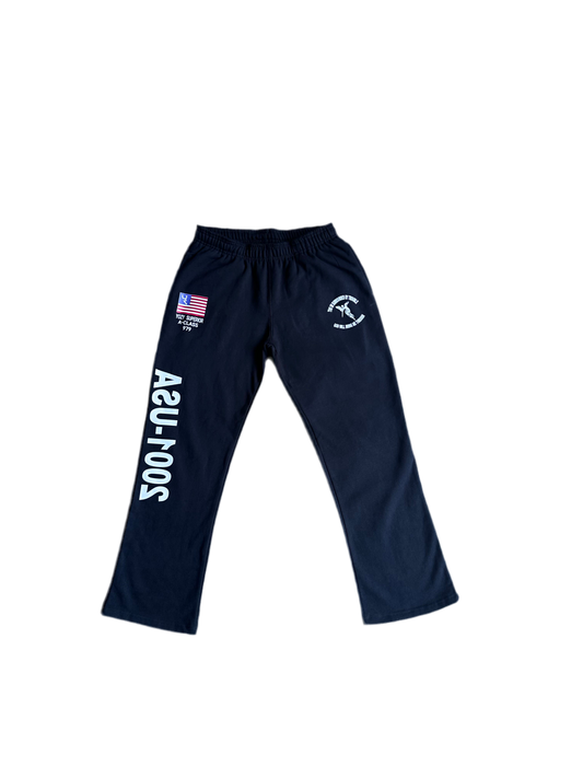 YZS979 SWEATS